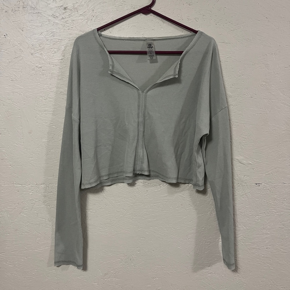 Mono B Greenish Gray Cropped Blouse